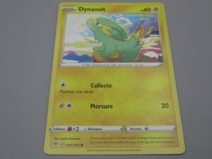 Pokemon Dynavolt - Base - 051/185 Rond - 2020