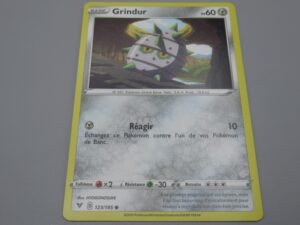 Pokemon Grindur - Base - 123/185 Rond - 2020
