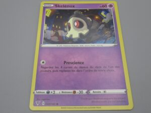 Pokemon Skelénox - Base - 069/185 Rond - 2020