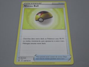 Pokemon Objet Niveau Ball - 129/163 Losange - 2021