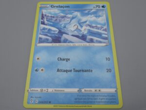 Pokemon Grelaçon - Base - 044/203 Rond - 2021