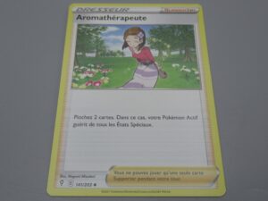 Pokemon Supporter Aromathérapeute - 141/203 Losange - 2021