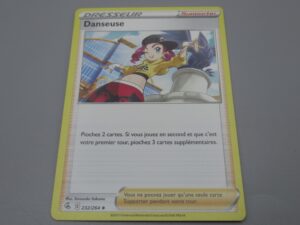 Pokemon Supporter Danseuse - 232/264 Losange - 2021