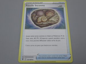 Pokemon Objet Fossile Inconnu - 157/189 Losange - 2022