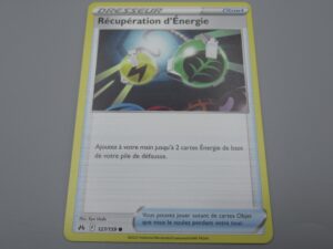 Pokemon Objet Récupération d'Energie - 127/159 Rond - 2023