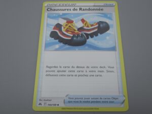 Pokemon Objet Chaussures de Randonnée - 145/159 Losange 2023