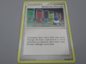 Pokemon Dresseur Recherche d'énergie - 90/100 Rond - 2008