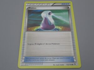 Pokemon Objet Potion - 132/149 Rond - 2012