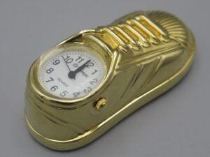 Horloge miniature - Chaussure - Editions Atlas