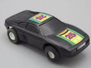 Voiture n°25 avec éclairage pour circuit Artin ou Jouef