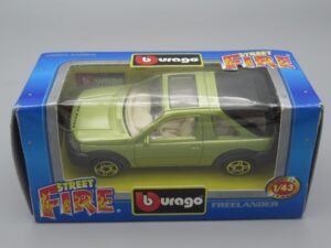 Voiture Land Rover Freelander verte - Bburago