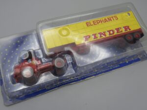 Cirque Pinder 02 - Camion Mamon et remorque Eléphants - Altaya