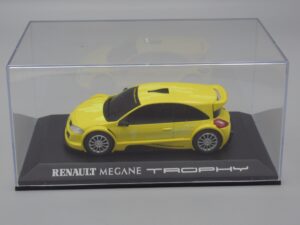 Voiture Renault Megane Trophy jaune