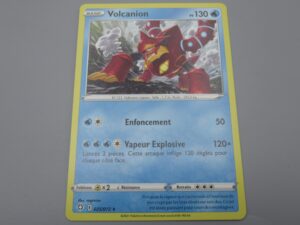Pokemon Volcanion - Base - 025/072 Etoile - 2021