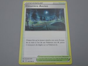 Pokemon Stade Cimetière Ancien - 147/198 Losange - 2021
