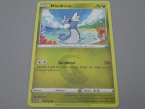 Pokemon Minidraco - Base - 129/195 Rond - 2022
