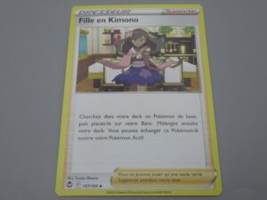 Pokemon Supporter Fille en Kimono - 157/195 Losange - 2022
