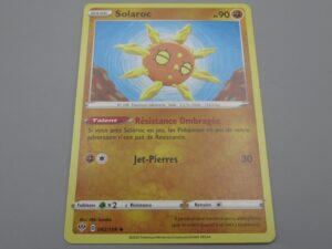 Pokemon Solaroc - Base - 092/189 Losange - 2020