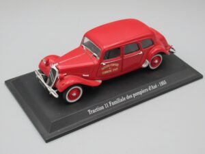 Voiture Citroën Traction 11 des pompiers d'Azé 1955 (Blister)