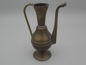 Théière en laiton 20 cm