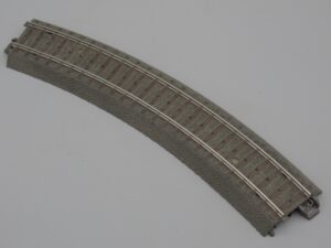 Voie C Rail courbe R1 360 mm 30° - Märklin 24130