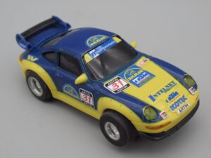 Voiture Porsche 911 pour circuit routier Artin 7.5 volts