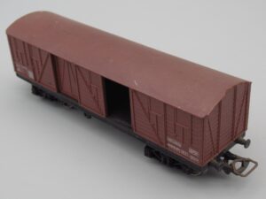 Wagon couvert Lyw 420714 marron - Jouef