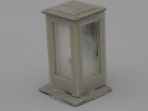 Cabine téléphonique grise - H0