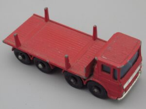 Camion porte tuyau - Matchbox series 10