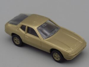 Voiture Porsche 924 dorée - Herpa