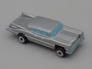 Voiture grise vitres bleu