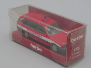 Voiture Opel Omega GLS Pompier allemand Feuerwehr - Herpa 4108