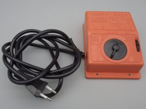 Alimentation 220v - 12v T40/E orange - Jouef 9200