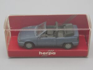 Voiture Opel Kadett Cabriolet bleue - Herpa
