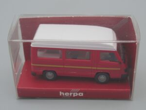 Camping-Car Mercedes-Benz 100 D Bus - Herpa 042307
