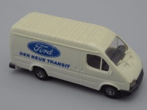 Camionnette Ford Der Neue Transit - Praliné