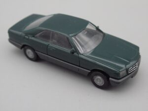Voiture Mercedes 560 SEC verte - Herpa