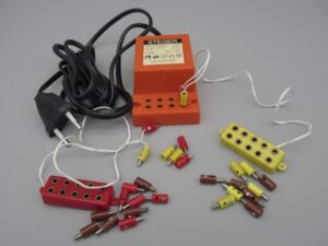 Alimentation 220v 50 Hz avec fiches pour accessoires - Steger