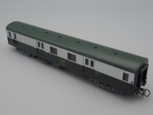 Wagon Fourgon de queue éclairé SNCF 51 87 95.80 517-6 - Jouef