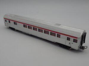 Wagon voiture Trans Europ Express restaurant éclairé - Gégé