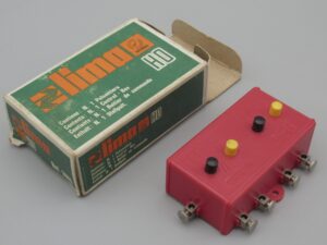 Boîtier de 4 commandes à impulsion - Lima 3065