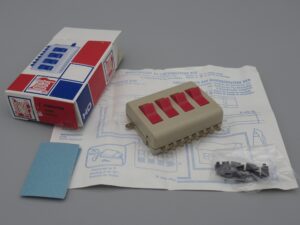 Boîtier de 4 commandes avec notice et boîte - Jouef 9371