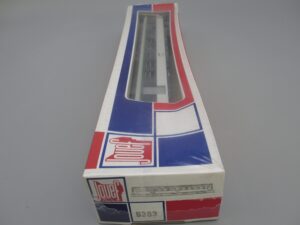 Wagon voiture corail fourgon SNCF 51 87 82-70 245-1 - Jouef 5363