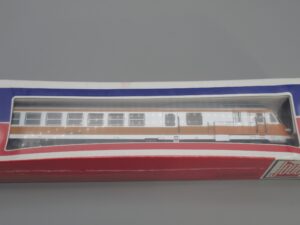 Motrice voiture d'extrémité RTG Turbotrain - Jouef 5494