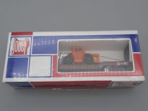 Wagon plat surbaissé avec chargeuse - Jouef 6581