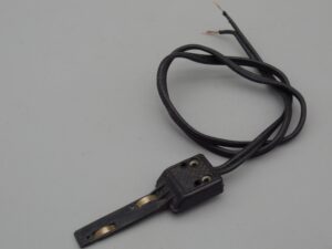 Cordon d'alimentation 40 cm connecteur 8 mm - Jouef