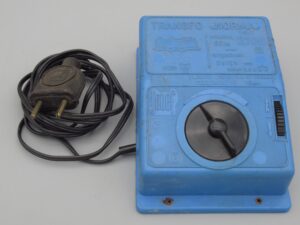 Alimentation 220v - 12v Norma bleu - Jouef