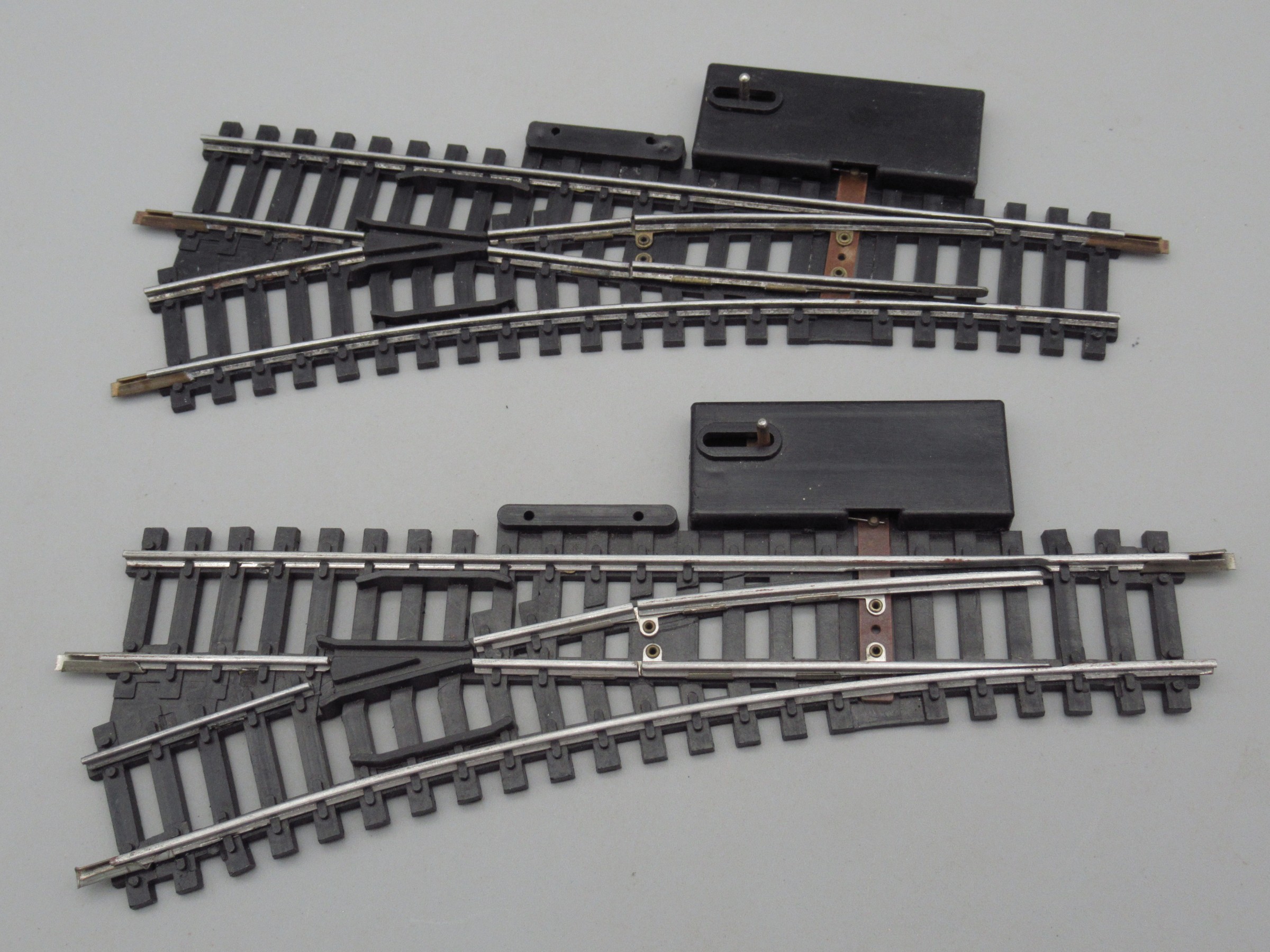 2 rails aiguillages à gauche 17.2 cm - Gégé