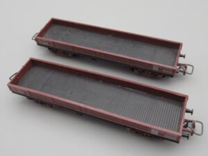 2 wagons plats SNCF Qhoyw 174813 marron - Jouef