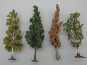 4 arbres variés 11 cm